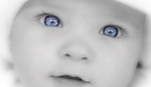 O menino de olhos azuis